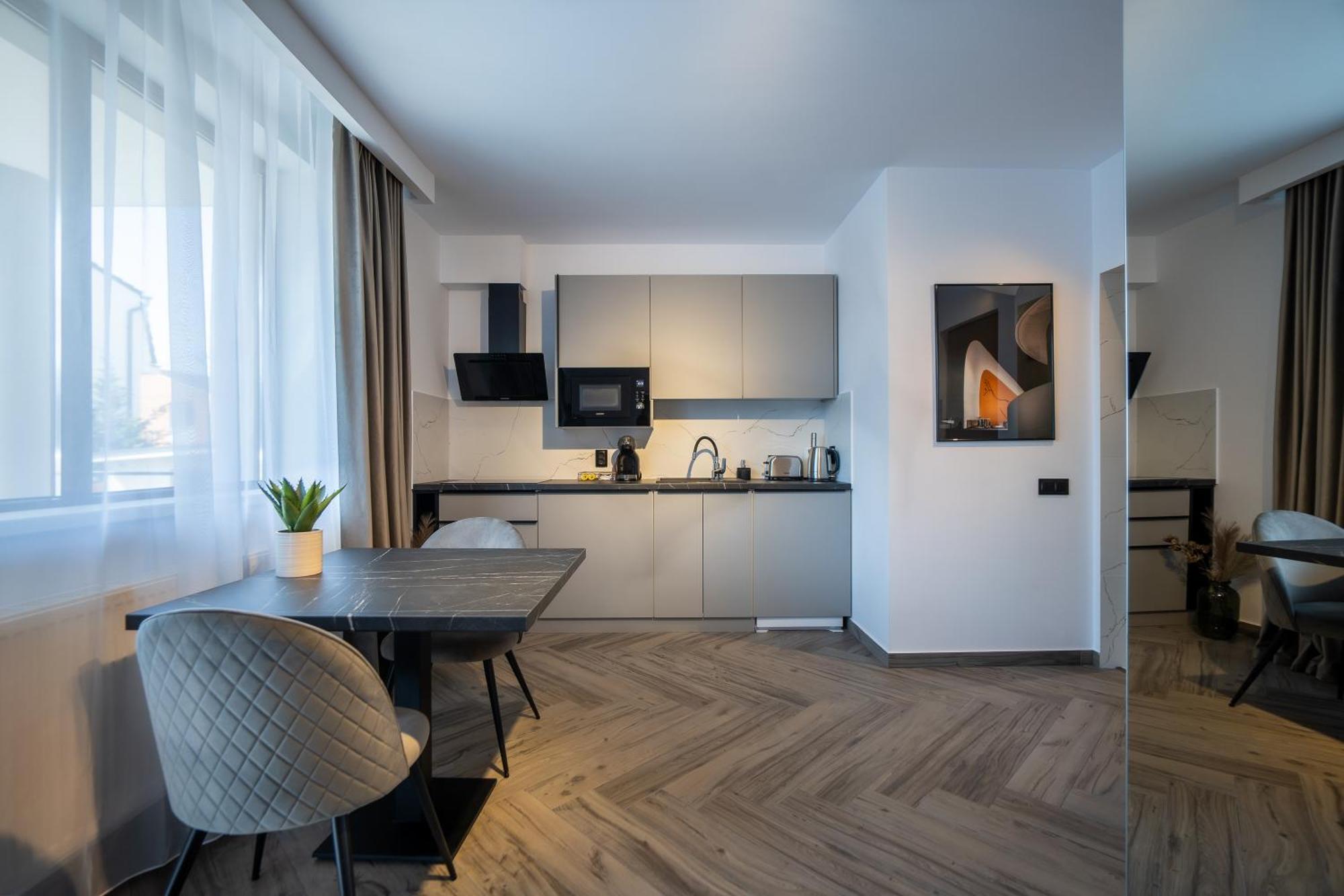 Urbio Private Suites Клуж-Напока Экстерьер фото